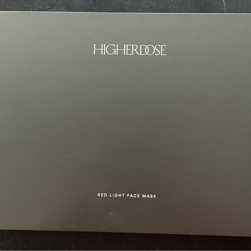 Higherdose Red Light Face Mask - Picture 9 of 9